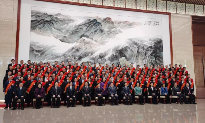 1647331421651113.png 模范2.png